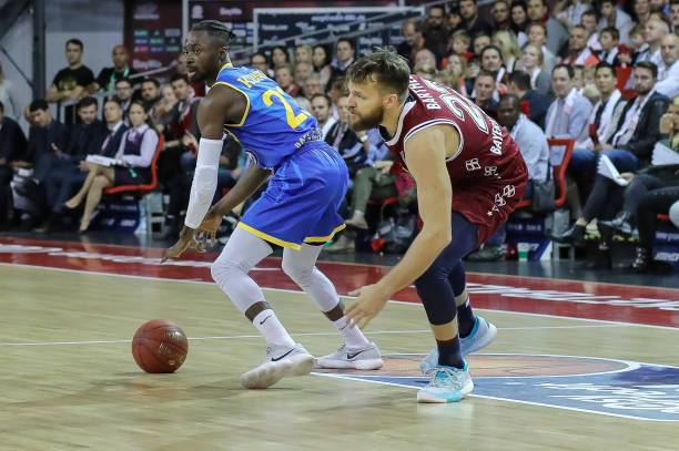 也难免面临 也难免面临